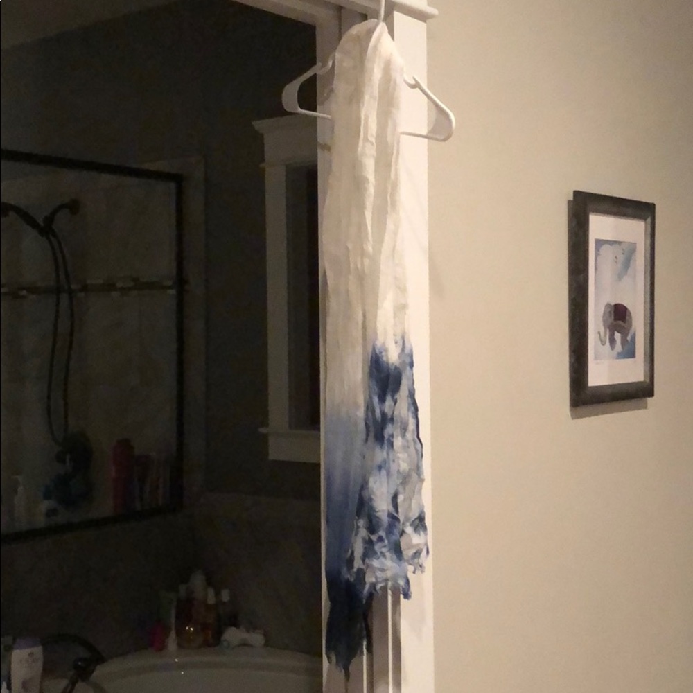 Sheer scarf